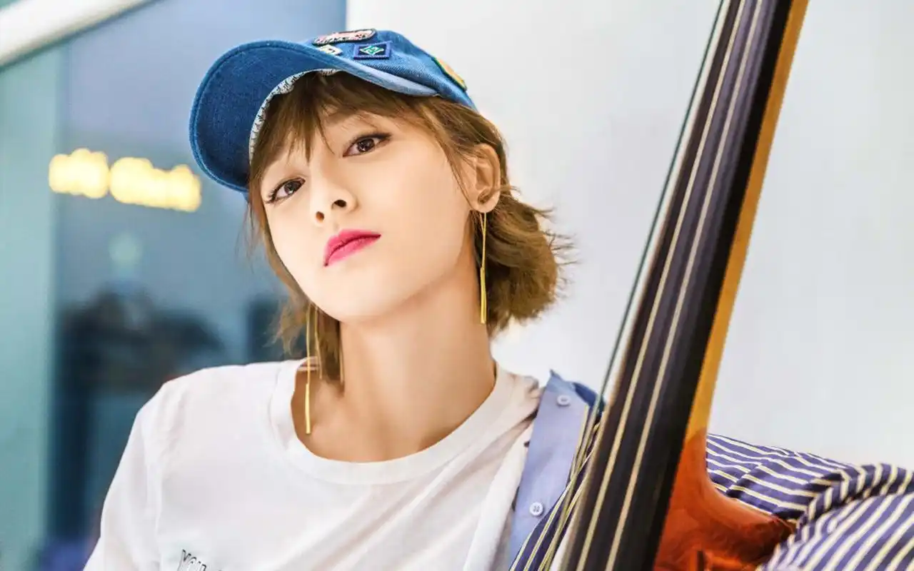 叶青时髦酷girl潮流写真图片电脑壁纸