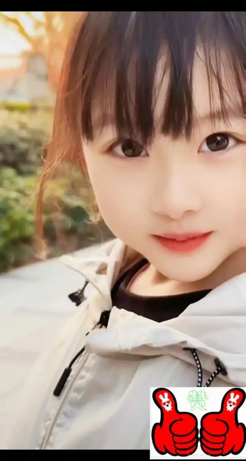 超有镜头感的小女孩 /气质/可爰/超萌漂亮的邻家女孩