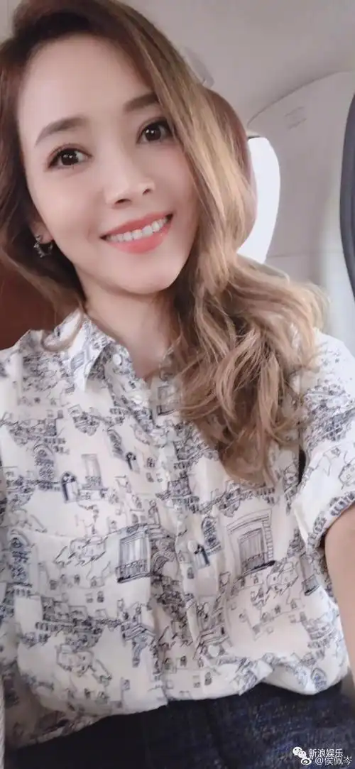 40岁还能有这样的状态,很可以了|侯佩岑|周杰伦|郑秀妍_新浪新闻