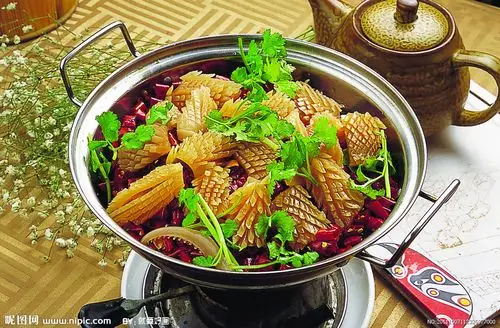 干锅鱿鱼花图片