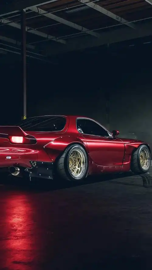 壁纸库今天的主题是马自达