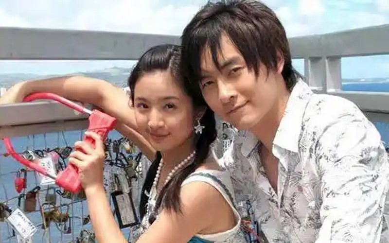 经典台剧《恶作剧之吻2》,又美又飒又好磕,爱郑元畅和林依晨