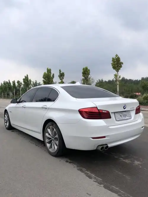 17年宝马5系中型车已售