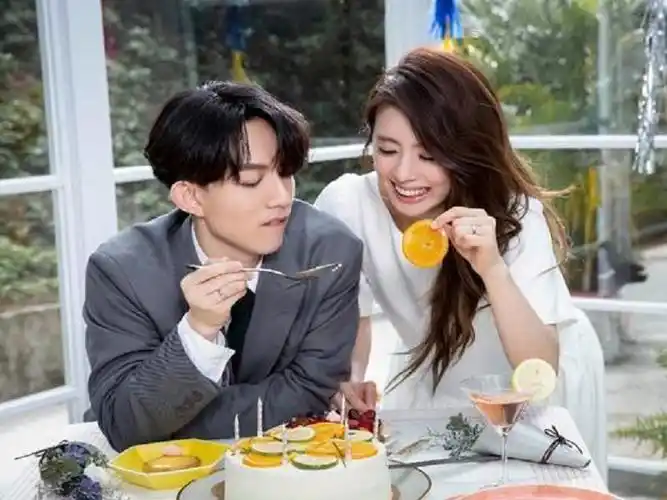 林宥嘉二胎喜得千金,晒萌娃照表白丁文琪