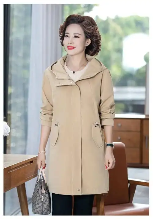 老妈衣服中老年风衣中长款大码妈妈春秋外套薄新款新款中年女秋装上衣