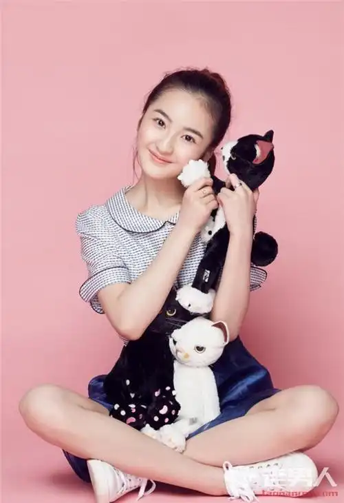 张木易张千巽结婚 萝莉与大叔的爱情故事揭秘 / 比乐族