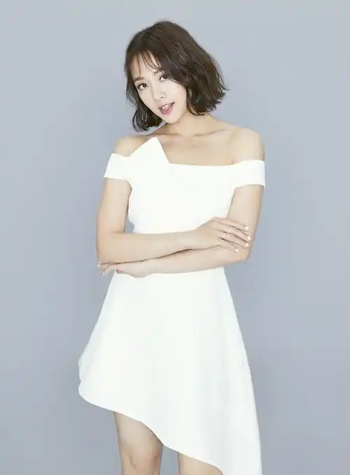 鬼鬼吴映洁时尚造型,气质百变,可盐可甜,古灵精怪似邻家少女!