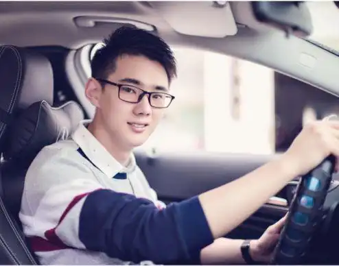 高级美容护理顾问宋佩璐我负责专业你负责坚持