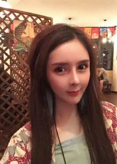 网红鼻祖沉珂再上热搜