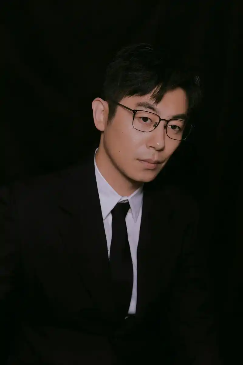 可他是朱亚文啊 #禁欲系 #西装杀 #叔圈男神 #朱亚文 - 抖音