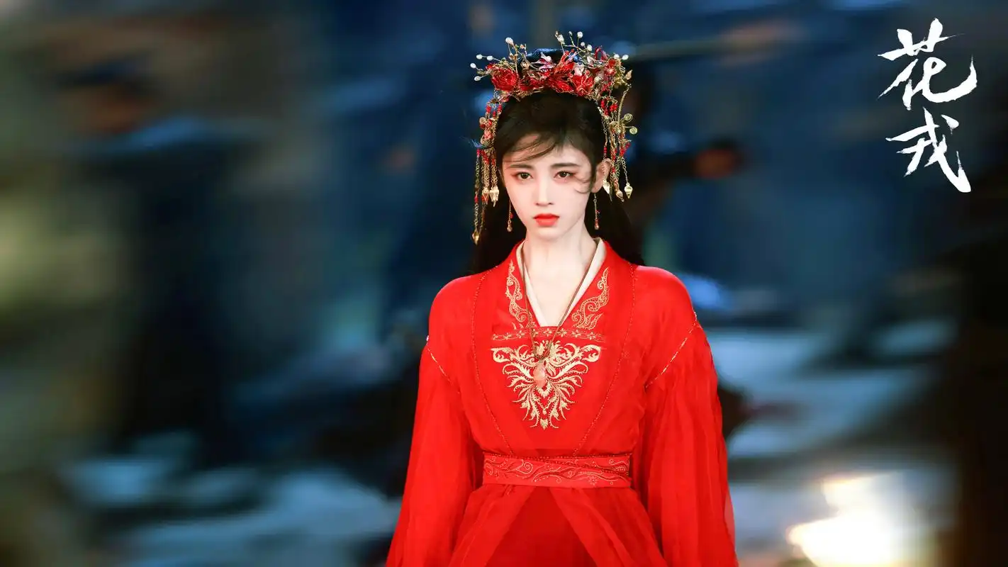 鞠婧祎,郭俊辰仙侠剧《花戎》原著小说讲了一个怎样的故事?