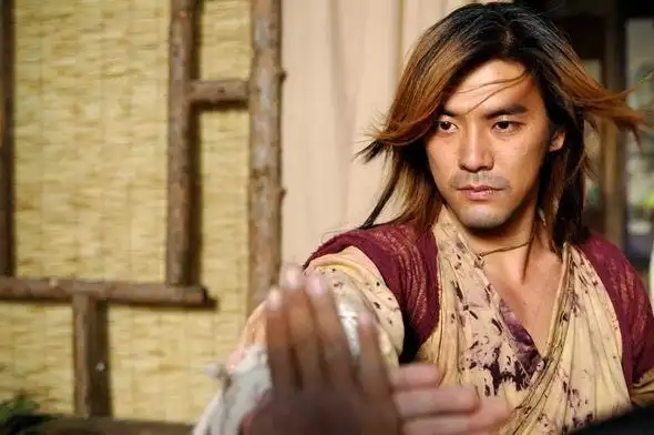 孤立山巅独寂寞情义无双燕南天绝代双骄燕南天