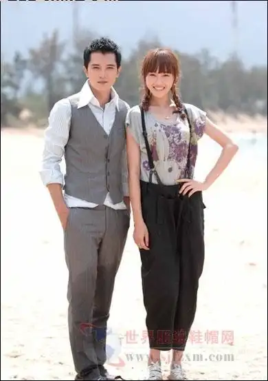 情侣服饰大pk,邱泽唐嫣vs邱泽杨丞琳