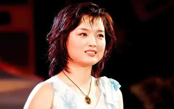 歌手演员白雪个人资料