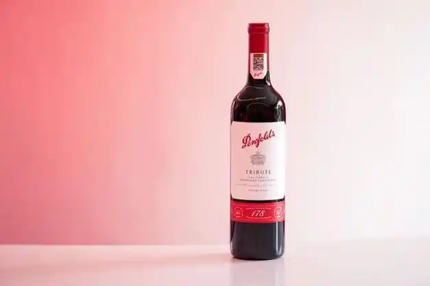 牵手华致酒行奔富礼赞系列178周年限量款葡萄酒成都首发