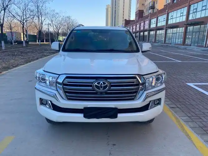 丰田 兰德酷路泽  2016款 4.0l 自动vx图片