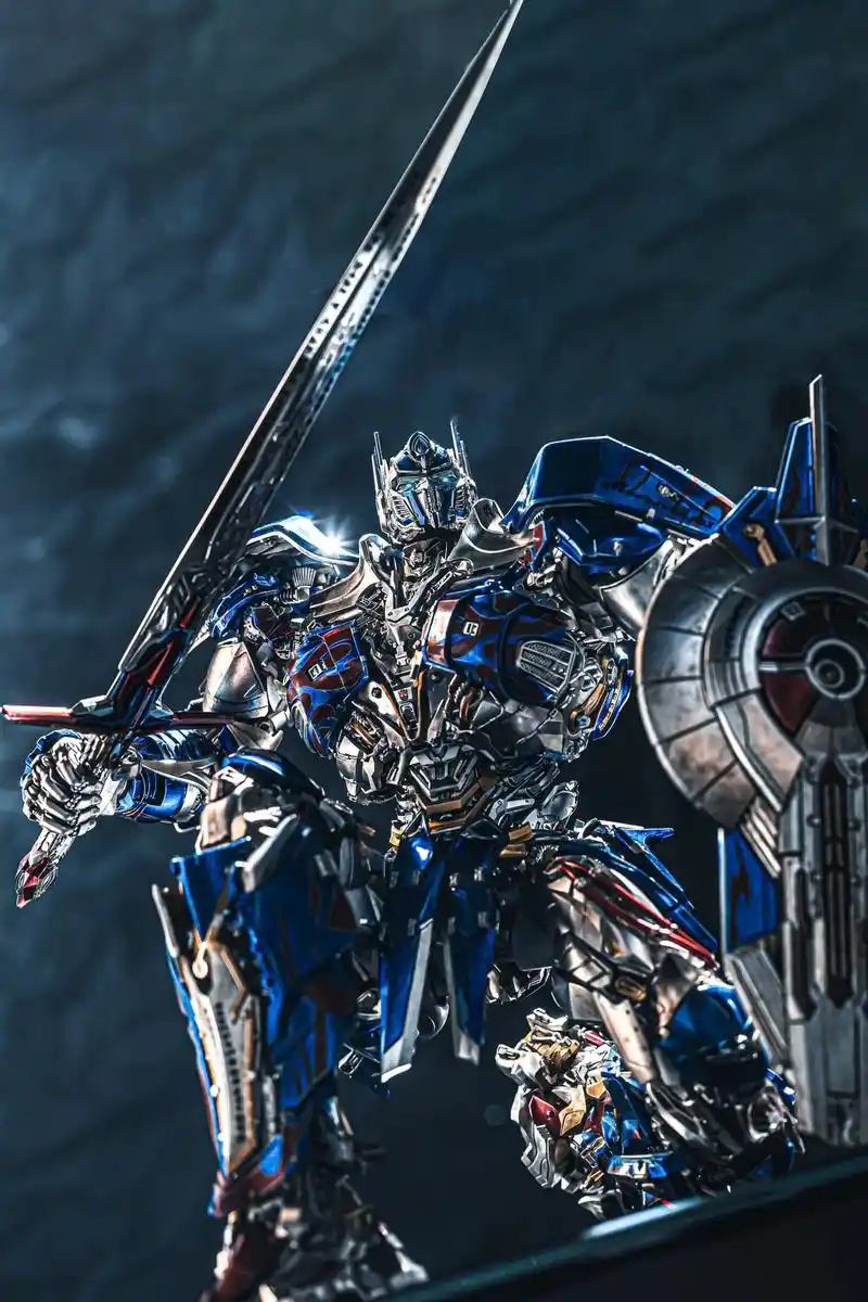 汽车人出发!dlx骑士擎天柱,这个质感我是真的爱了.拍照之前 - 抖音