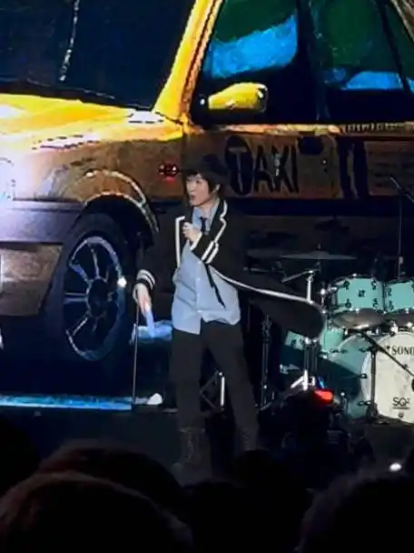 不好意思我又开始狂叫哈哈哈哈哈哈|苏见信_新浪新闻