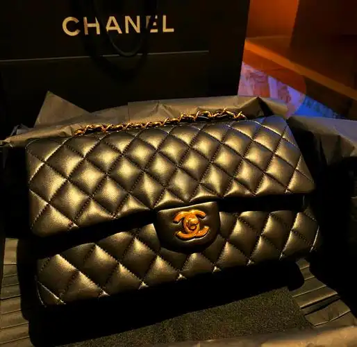 香奈儿cf黑金包,美吗?