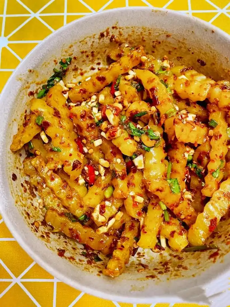 无辣不欢,迷倒一片小姐姐的洋芋.