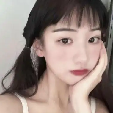 qq头像女生生活照现实图片