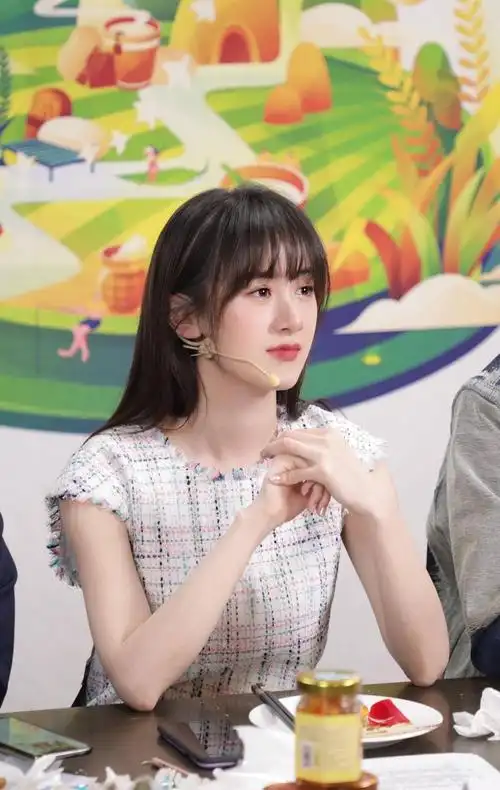 袁冰妍2020年公开活动造型一览