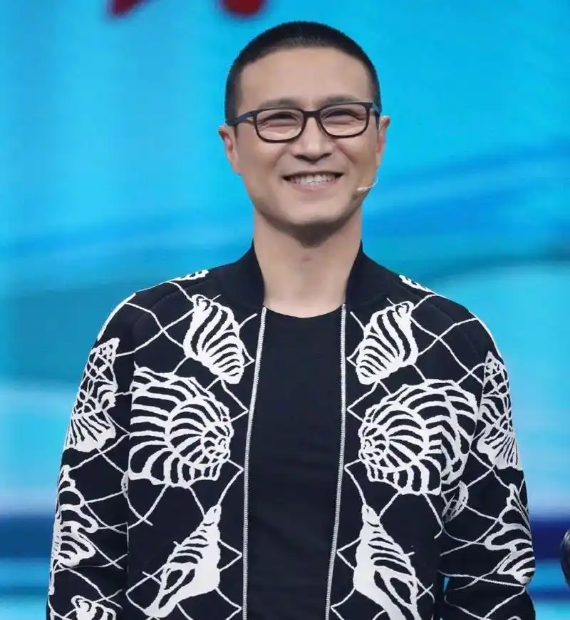 汪峰我的新发型你们喜欢吗