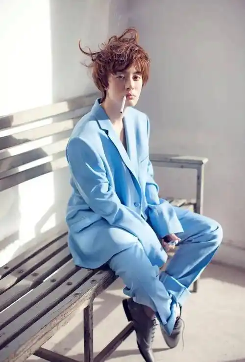 原创孙俪太懂场合穿搭了职业的干练休闲的清新社交的大气显贵