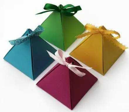 立体四棱锥礼品盒手工卡纸制作教程图片