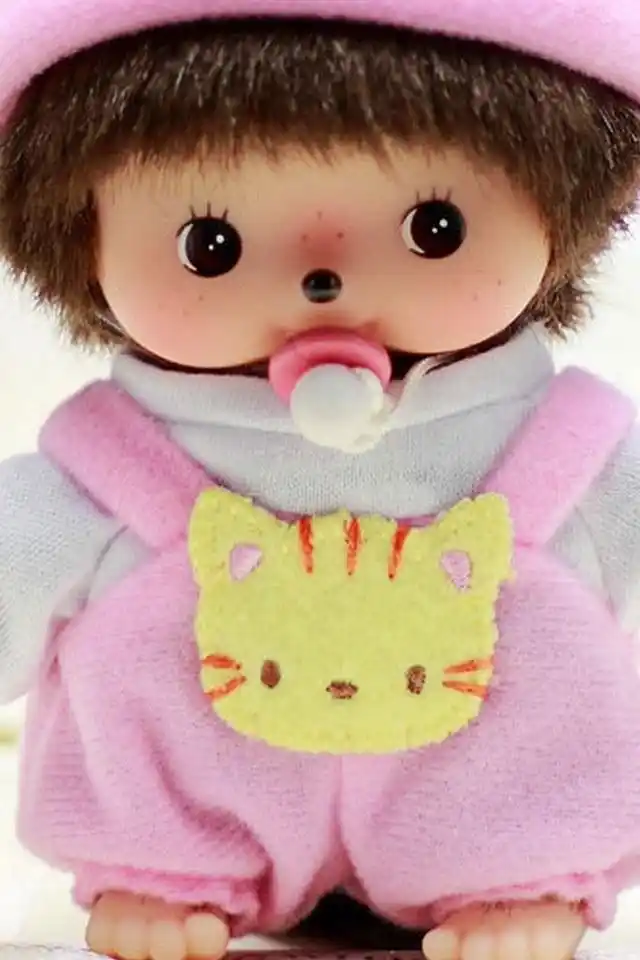 手机壁纸 卡通 > 可爱时尚蒙奇奇公仔高清手机壁纸 上一张 下一张