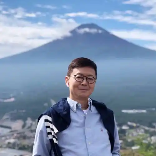 45岁离异男征婚照片(id:5234672)_广东深圳征婚交友_我主良缘网