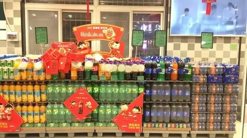 东方雅园店大瓶饮料陈列图片