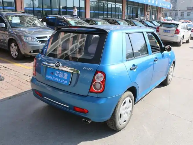 力帆汽车力帆320