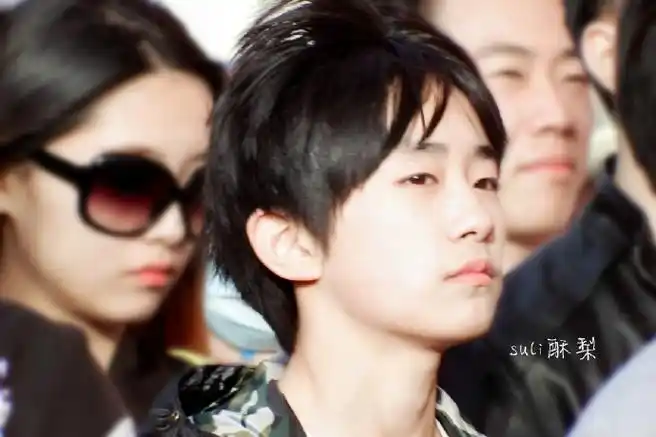 易烊千玺电影小小的我