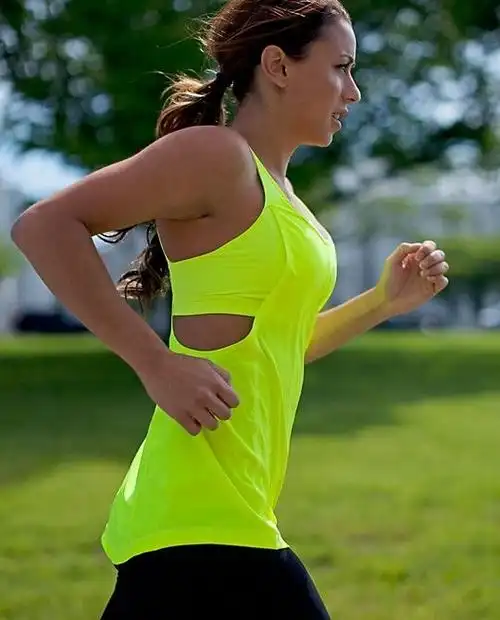 【新提醒】不定期福利贴~~性感mm跑步&.