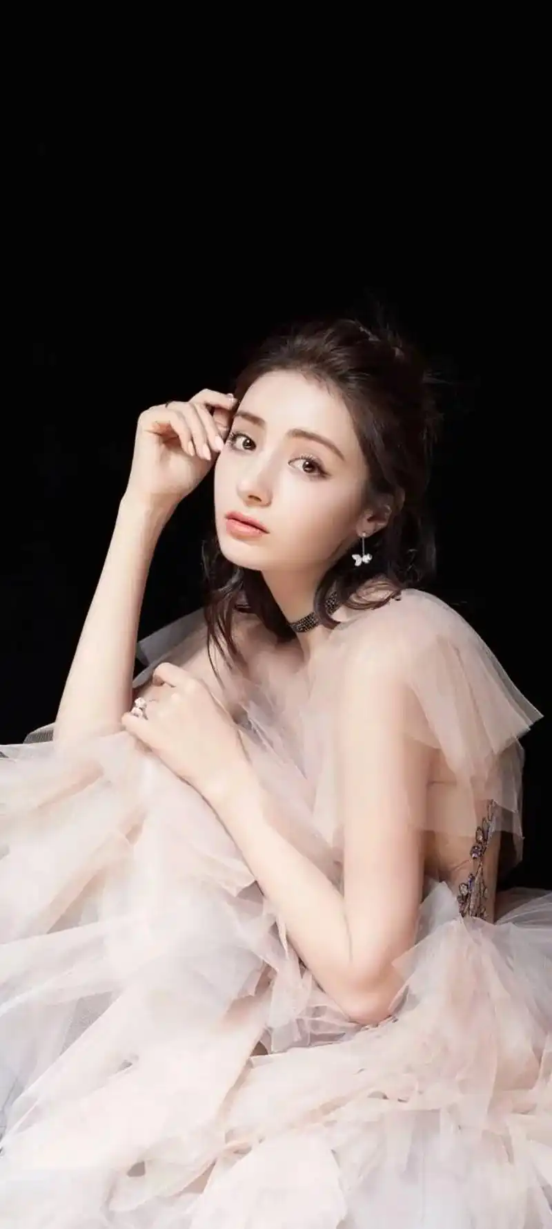 麦迪娜.#高清壁纸 #美女明星  9015 #麦迪娜 98生日快 - 抖音