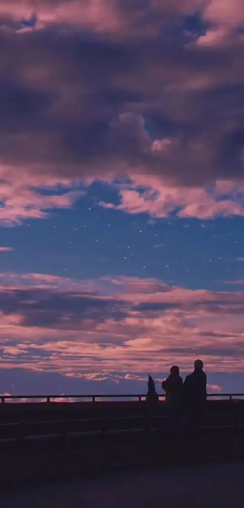 0怎么换回原始聊天背景,上面蓝色下面淡黄那个qq资料背景图qq渐变背景