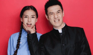 黄晓明baby结婚证件照曝光温馨搞怪是真爱