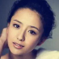 佟丽娅头像高清图片大全_名人佟丽娅真人头像大图下载【点击鼠标右键