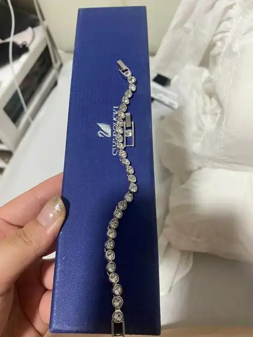 施华洛世奇手链