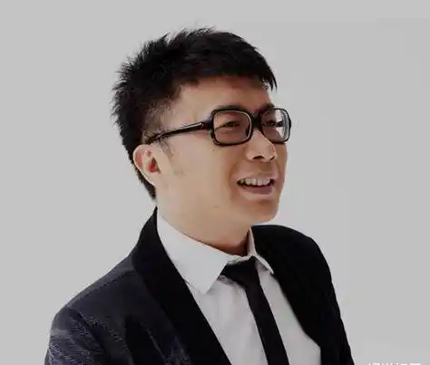 原创两只蝴蝶庞龙对成名曲恨之入骨自己主动要求被封