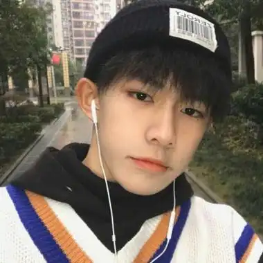 16岁男生照片头像