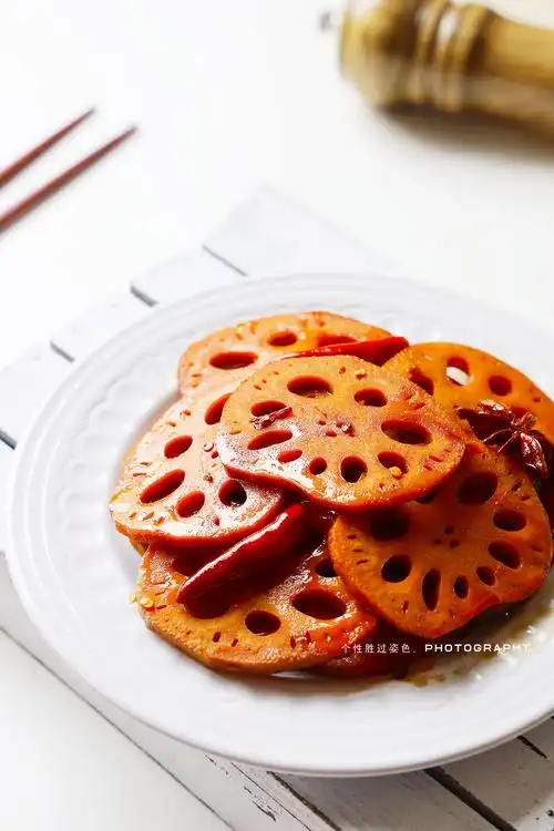 卤藕片的做法,简单几步,味道丝毫不逊于卤味店 | 说明书网