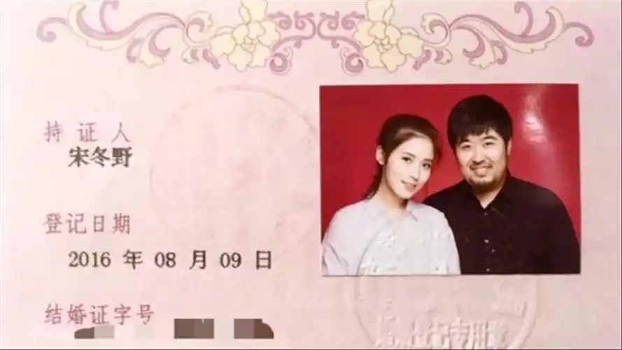 释放,他之后沉寂了三年时间,后来他开始发新歌,但是并没有什么人关注