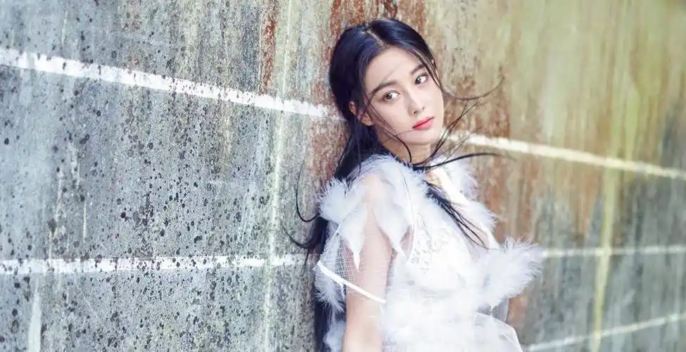 张馨予,终于活成了人人羡慕的样子,太厉害了_何捷_网友_时候