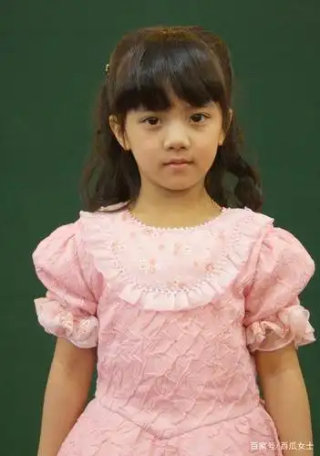 刘宸希:05年出生于北京,中国内地女演员.拥有非凡的气质美极了