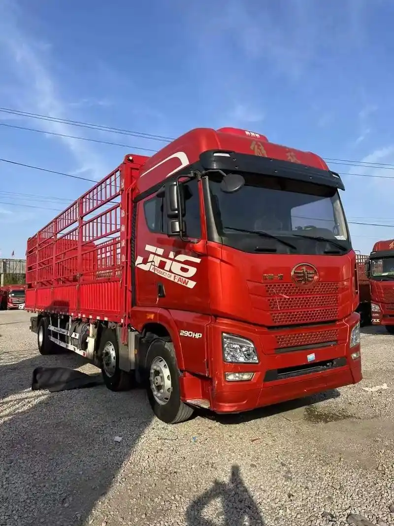 国六 前四后四9米6高栏 22年国六排放,解放jh6领航版