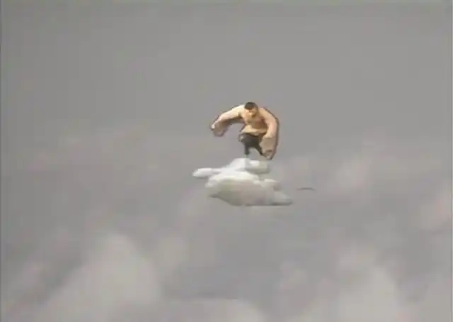 86版《西游记》中孙悟空的筋斗云,是用了很"土"的办法来制作的