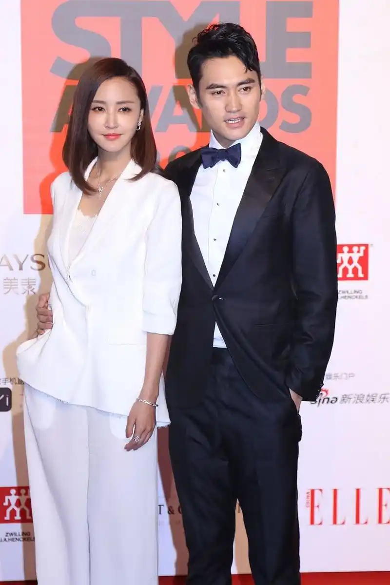 袁弘和张歆艺一直是圈内的模范夫妻,两个人感情稳定大家也是有目共睹.