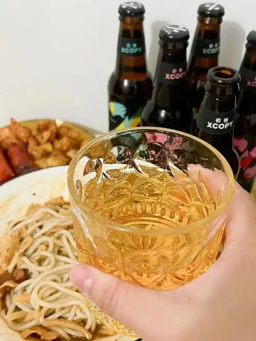 用空气炸锅烤了08,烤肠,鸡米花,烤肠是新入的辣条口味,看上